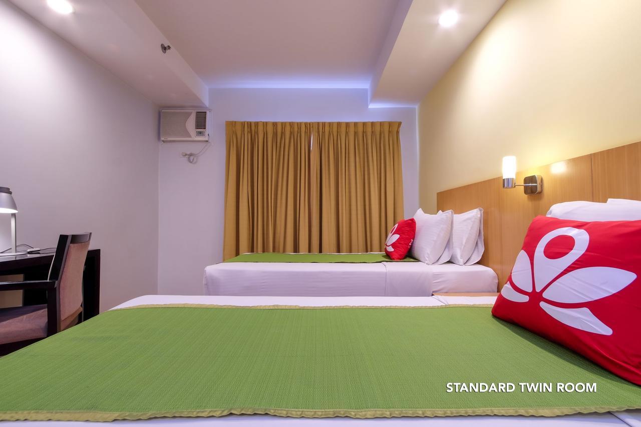 Zen Rooms Bangkal Makati Makati City Exterior foto